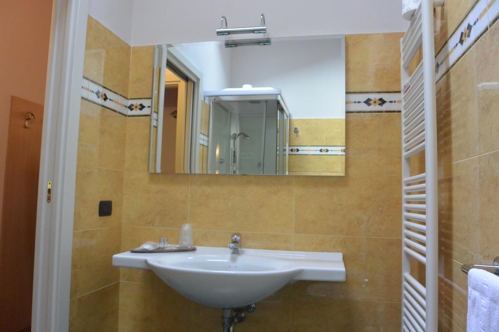 Arena Inn B&B Werona Zewnętrze zdjęcie